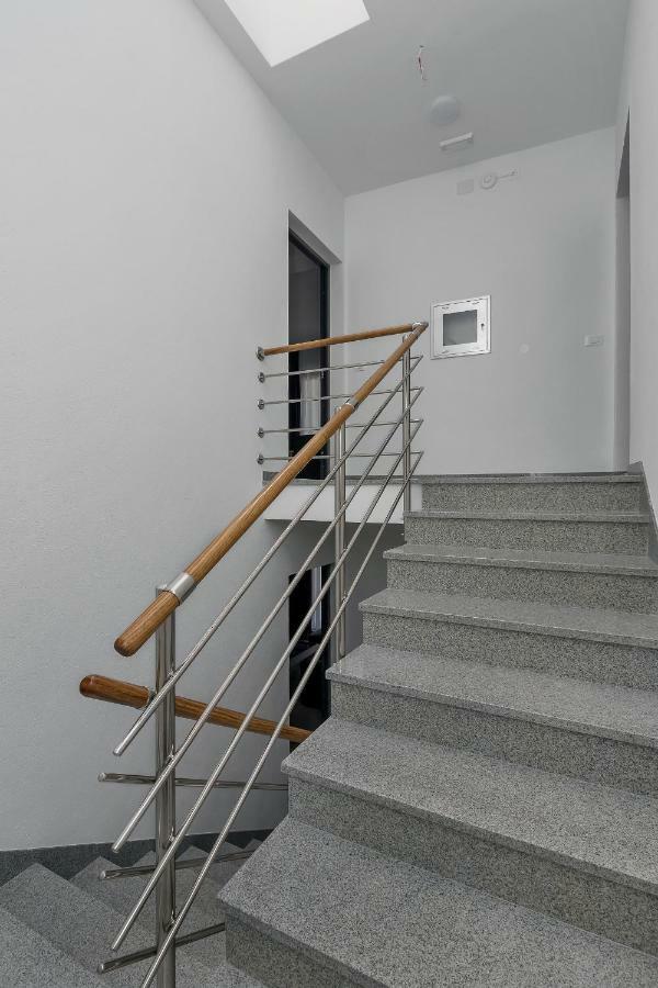 Apartmani Daniela Podgora Kültér fotó
