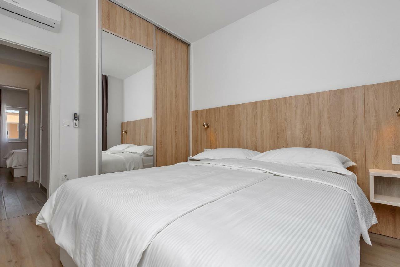 Apartmani Daniela Podgora Kültér fotó