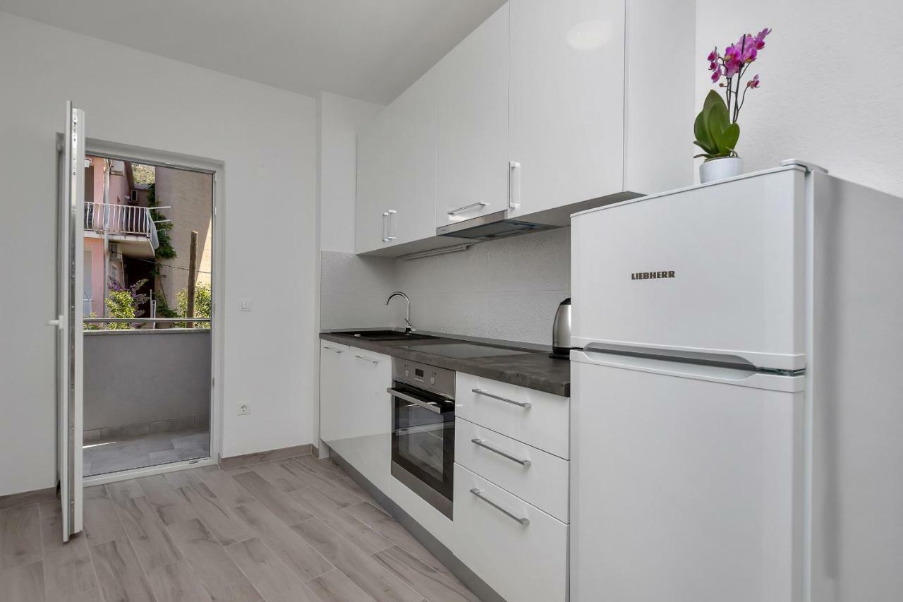 Apartmani Daniela Podgora Kültér fotó