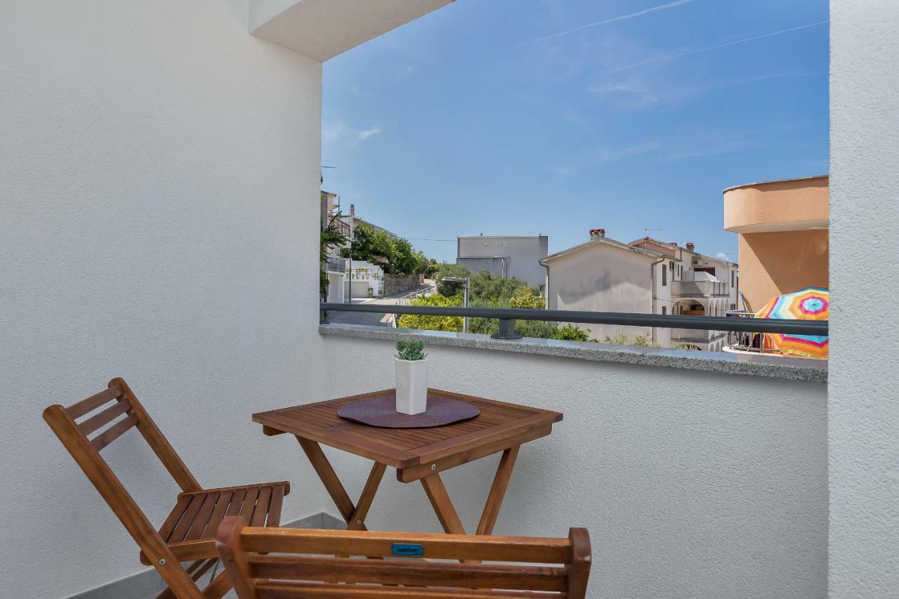 Apartmani Daniela Podgora Kültér fotó