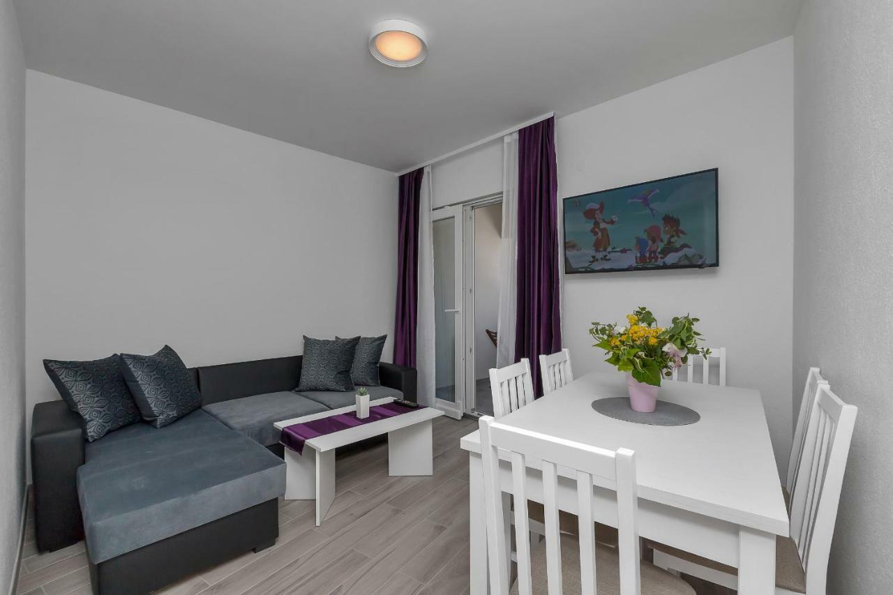 Apartmani Daniela Podgora Kültér fotó